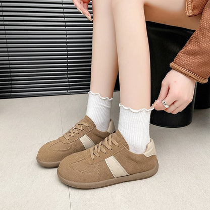 Retro Flat Versatile Sneakers