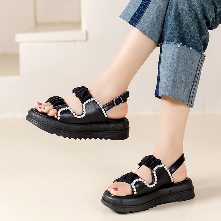 Thick-soled sponge cake one-button beach shoes