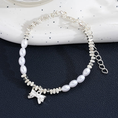 Bow pendant pearl bracelet