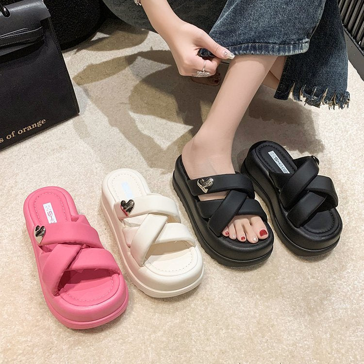 Beach shoes cross word sandals