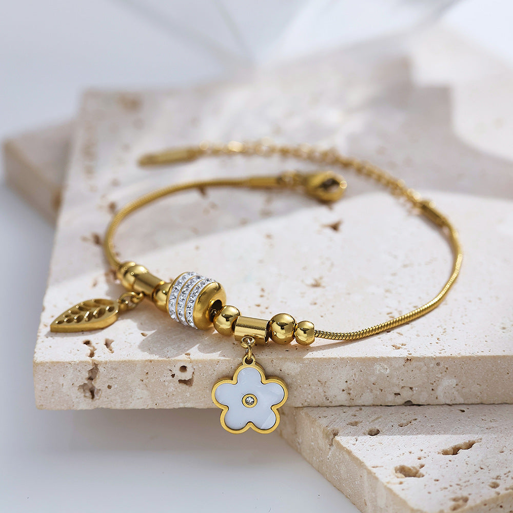 Clover Diamond Pendant Bracelet