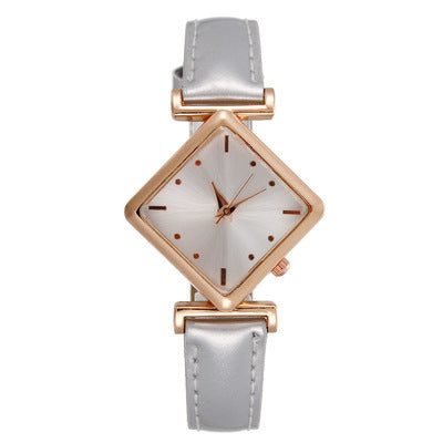 Reloj de mujer con correa de piel brillante 