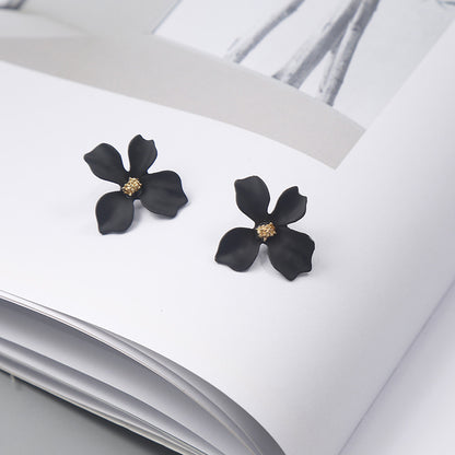 New flower earrings with Korean personality