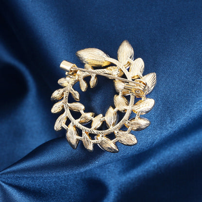 Elegant Diamond Flower Brooch