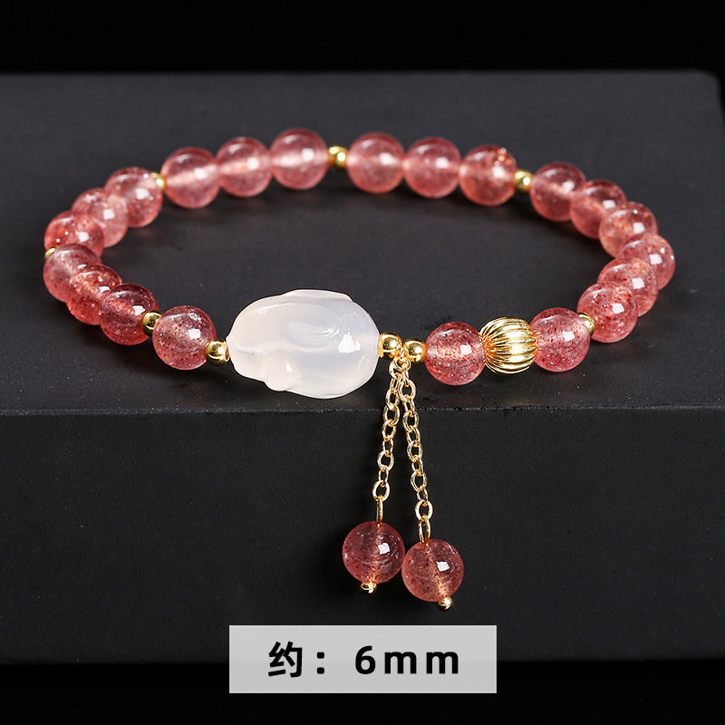 Natural strawberry crystal bead bracelet.