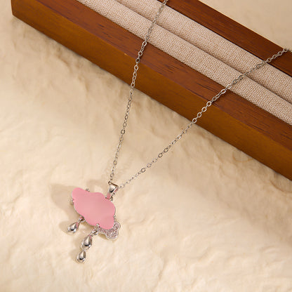 Pendant necklace cloud