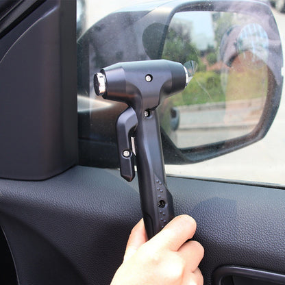 Vehicle multifunctional escape hammer