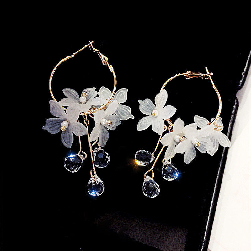 Miniature zircon flower leaf earrings