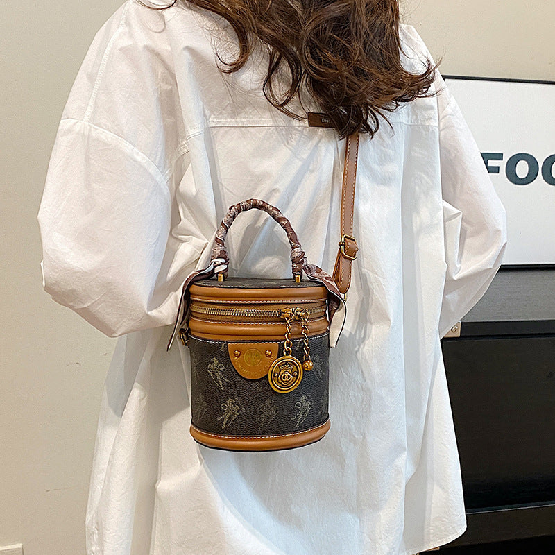 Silk scarf shoulder portable bucket bag