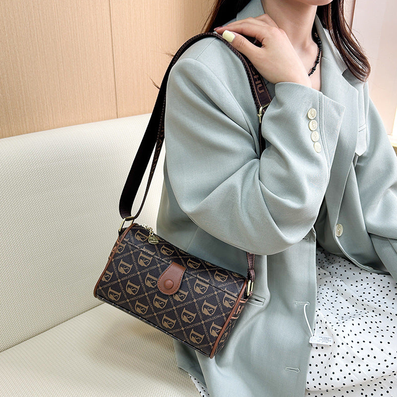 Retro versatile printed letter texture women's bag