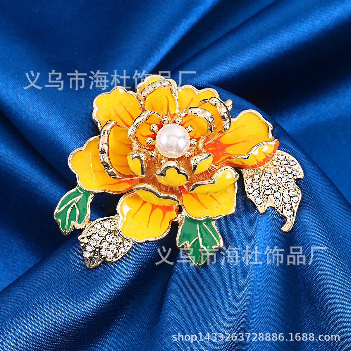 Three-dimensional Peony Brooch