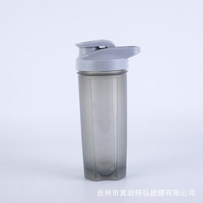 700ML Sports Shaker Cup