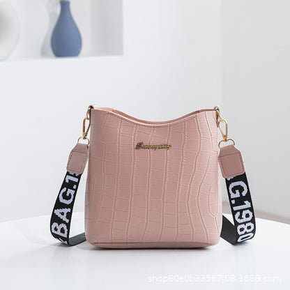 Korean version women's shoulder bag