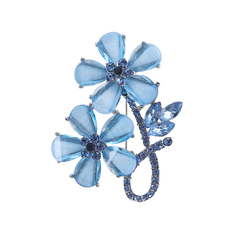 New light luxury flower brooch