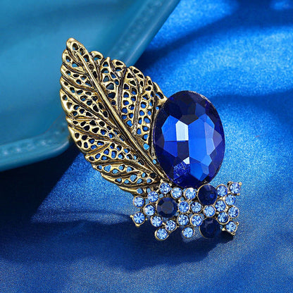 Gold Hollow Leaf Brooch