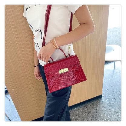 High quality light luxury simple handbag