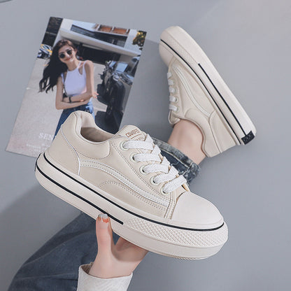 girl students' fashionable canvas shoes