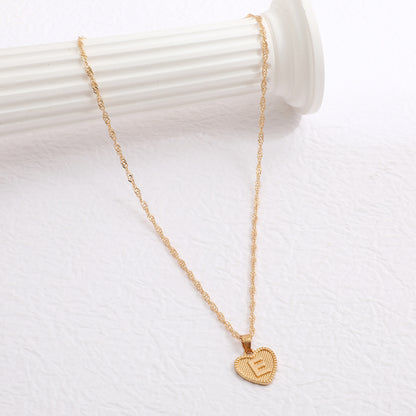 Hot selling heart letter necklace