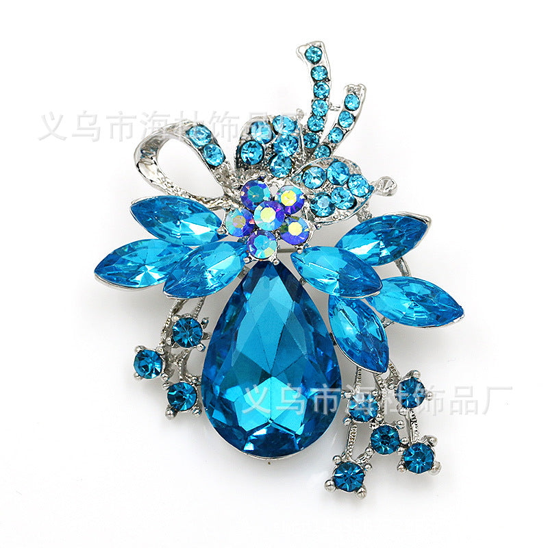 Versatile crystal corsage, alloy