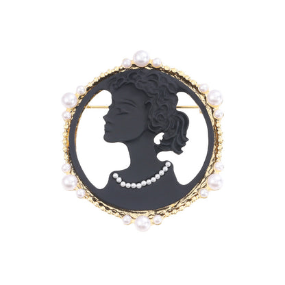 Vintage beauty head brooch