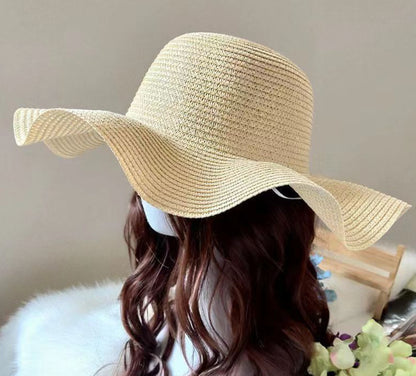 Sombrero de paja con lazo y borde ondulado para verano, ala grande, protección UV 