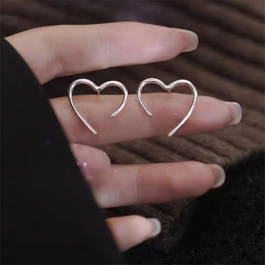 Love stud earrings women's high sense heart shape