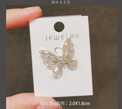 Smart Butterfly Hollow Zirconia Brooch