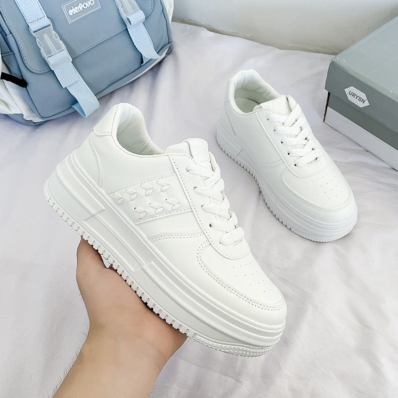 women's white casual sneakers