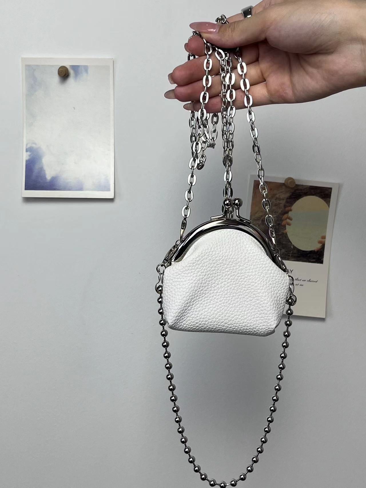 One shoulder crossbody change purse