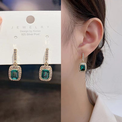 Emerald earrings