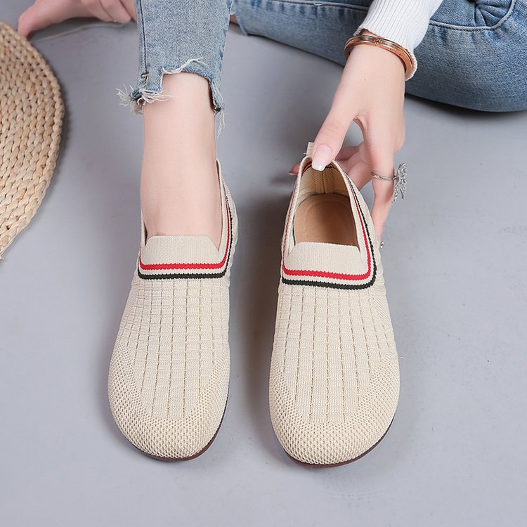 Large size casual shoes for women