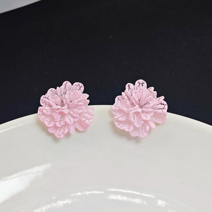 White camellia flower design stud earrings