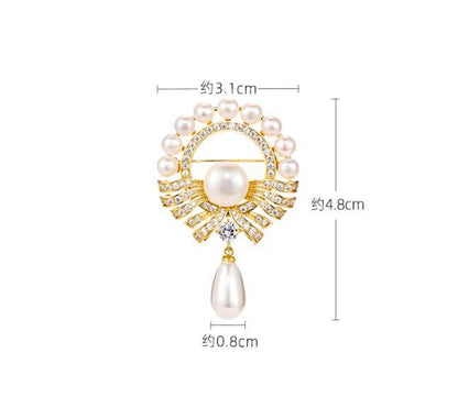 Pearl brooch for high-end women