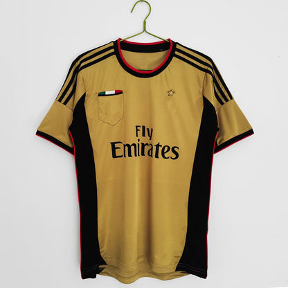 Camiseta retro de local/visitante 22 de Kaká del AC Milan 13/14 