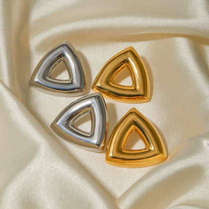 Pendientes triangulares huecos 