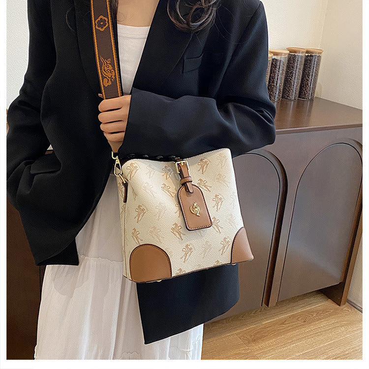 Bucket bag shoulder messenger bag women