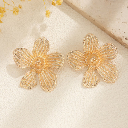 Water drop flower sun niche stud earrings wholesale