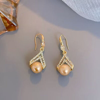 Champagne pearl earrings