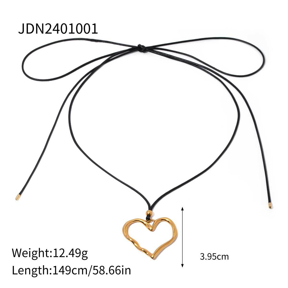 Wax rope pleated line heart pendant necklace