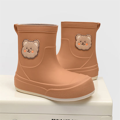 Rain boots transparent bear explosion