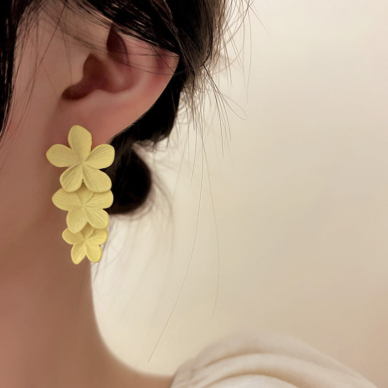 Flower earrings sweet earrings