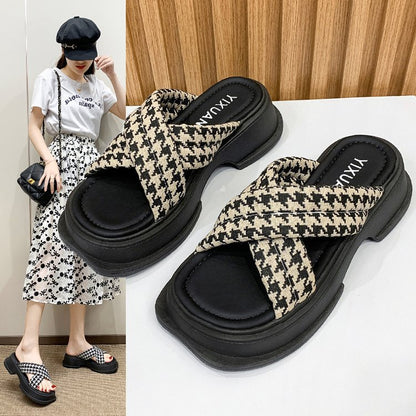 Plaid women's shoes