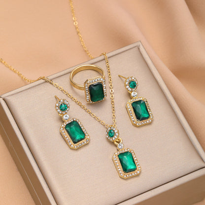 Emerald Stud Ring Necklace Set