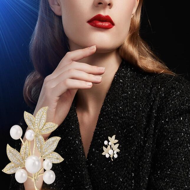 Pearl Luxury Coat Brooch