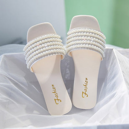 Pearl slippers