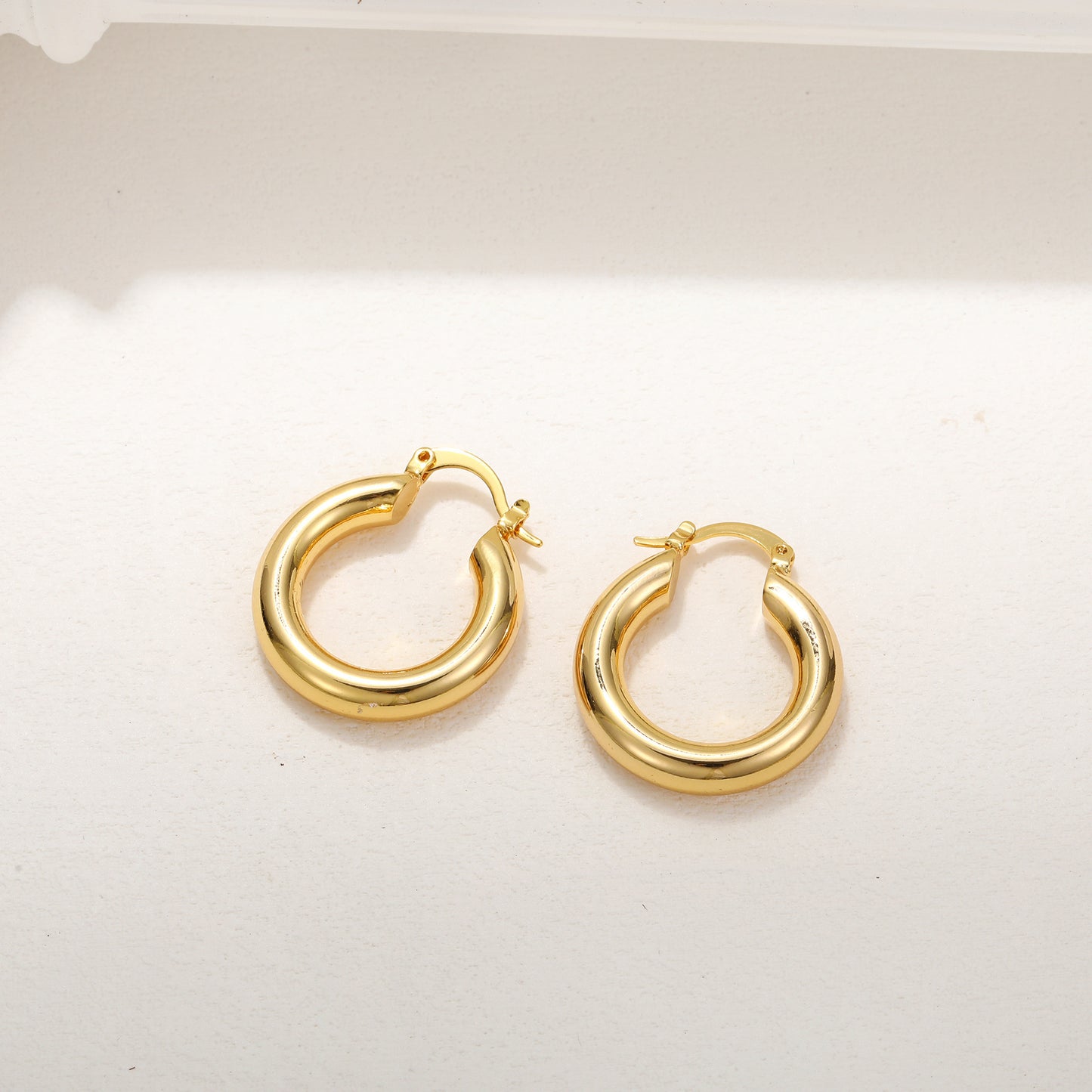 Copper 18k real gold light luxury high quality earrings