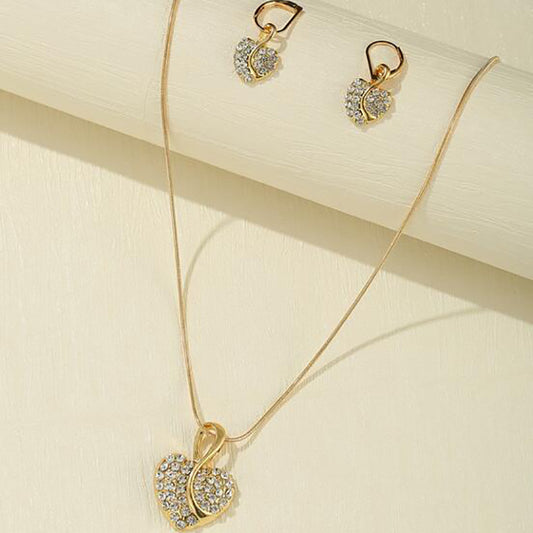 18K Dot Diamond Heart Necklace Earring Set