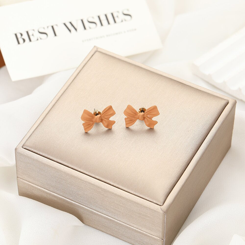 Design bow temperament earrings for women