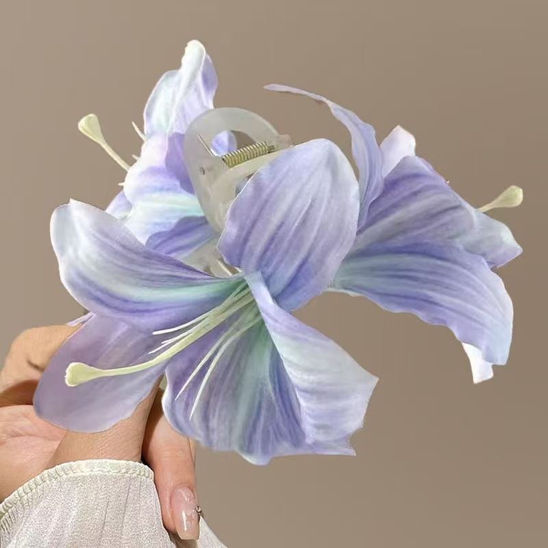 Three-dimensional lily temperament grab clip simulated flower hairpin