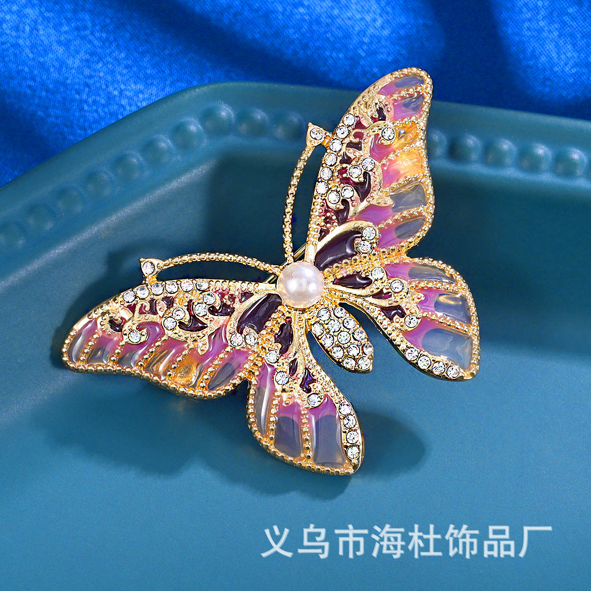 Golden Dust Water Pearl Butterfly Corsage